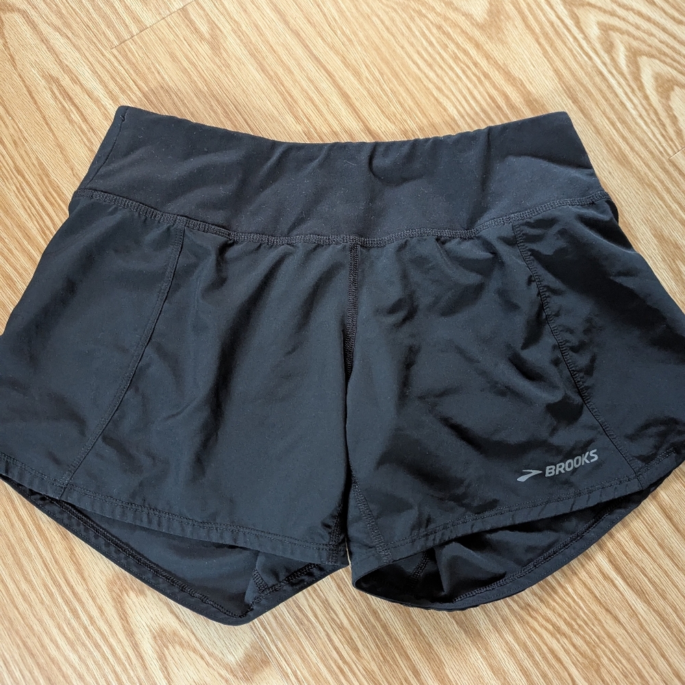 Brooks 3" Small Running Shorts